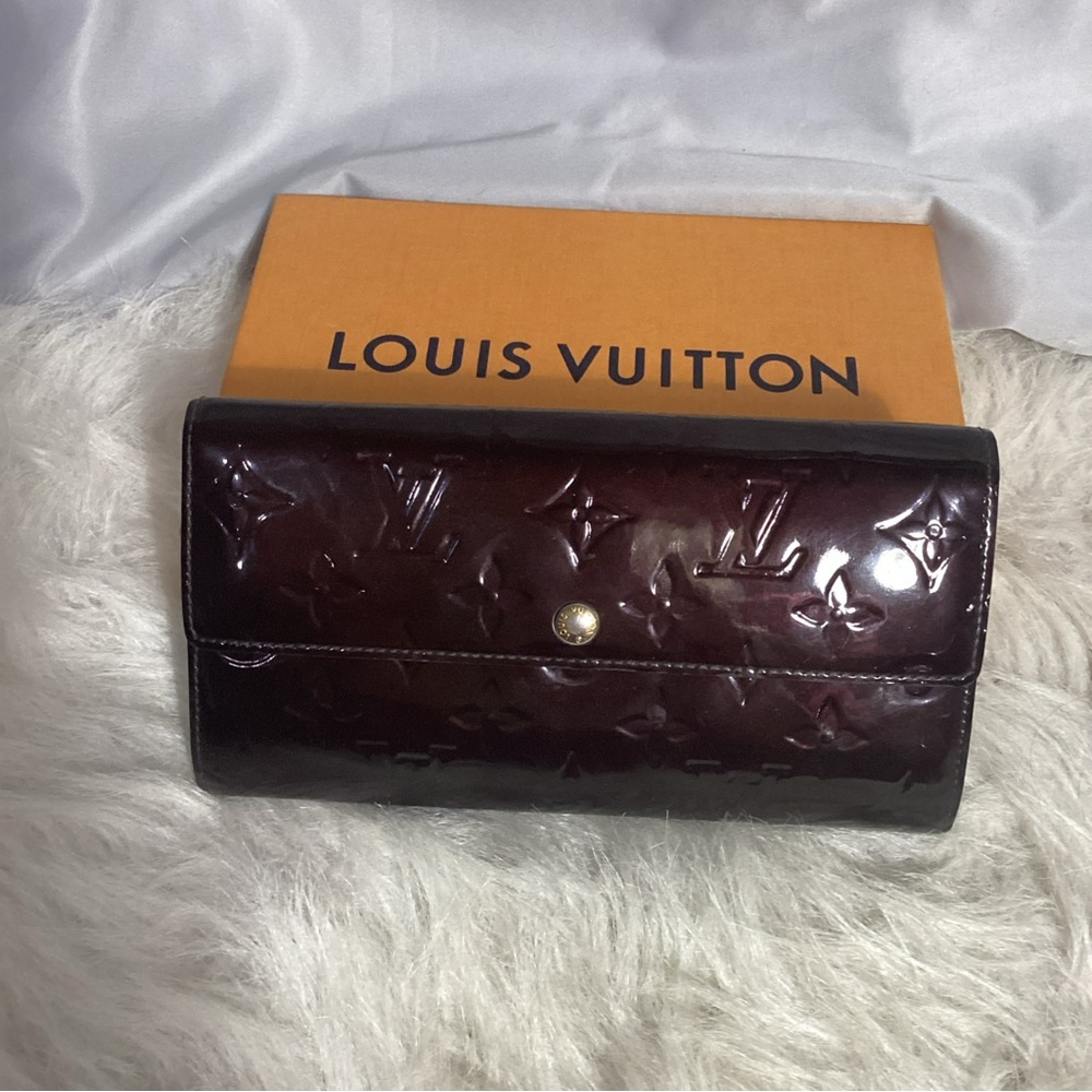 Louis Vuitton Portefeuile Sarah Monogram Vernis Long Wallet Armaranth Color - Picture 14 of 14
